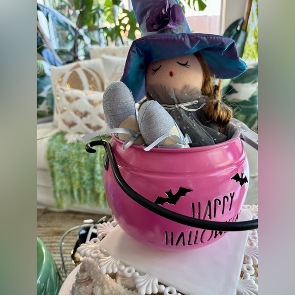 NWT! Sweetest Purple Halloween Witch Doll - Picture 2 of 8
